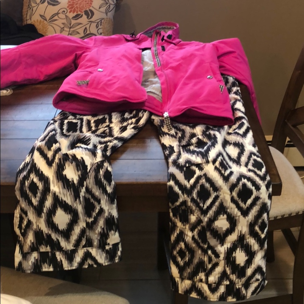 Girl ski outfit